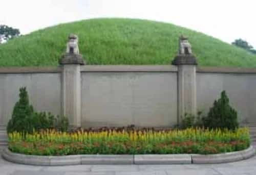 广州公社烈士墓