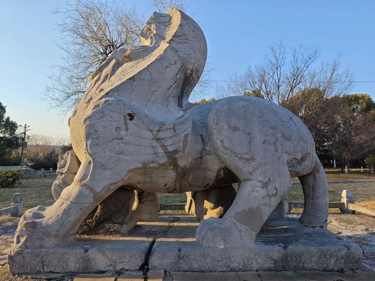 乾隆金陵返跸驻栖霞诗摩崖石刻