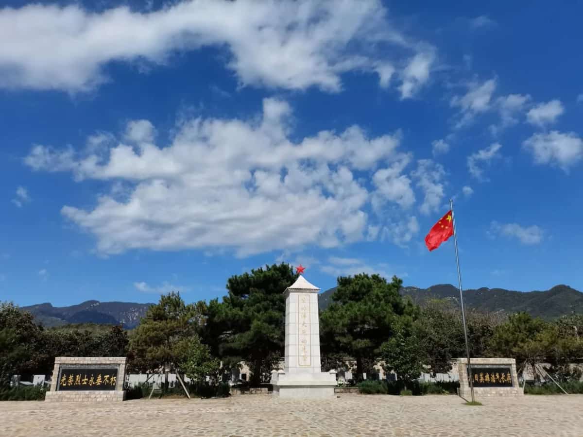 爨岭庙烈士陵园