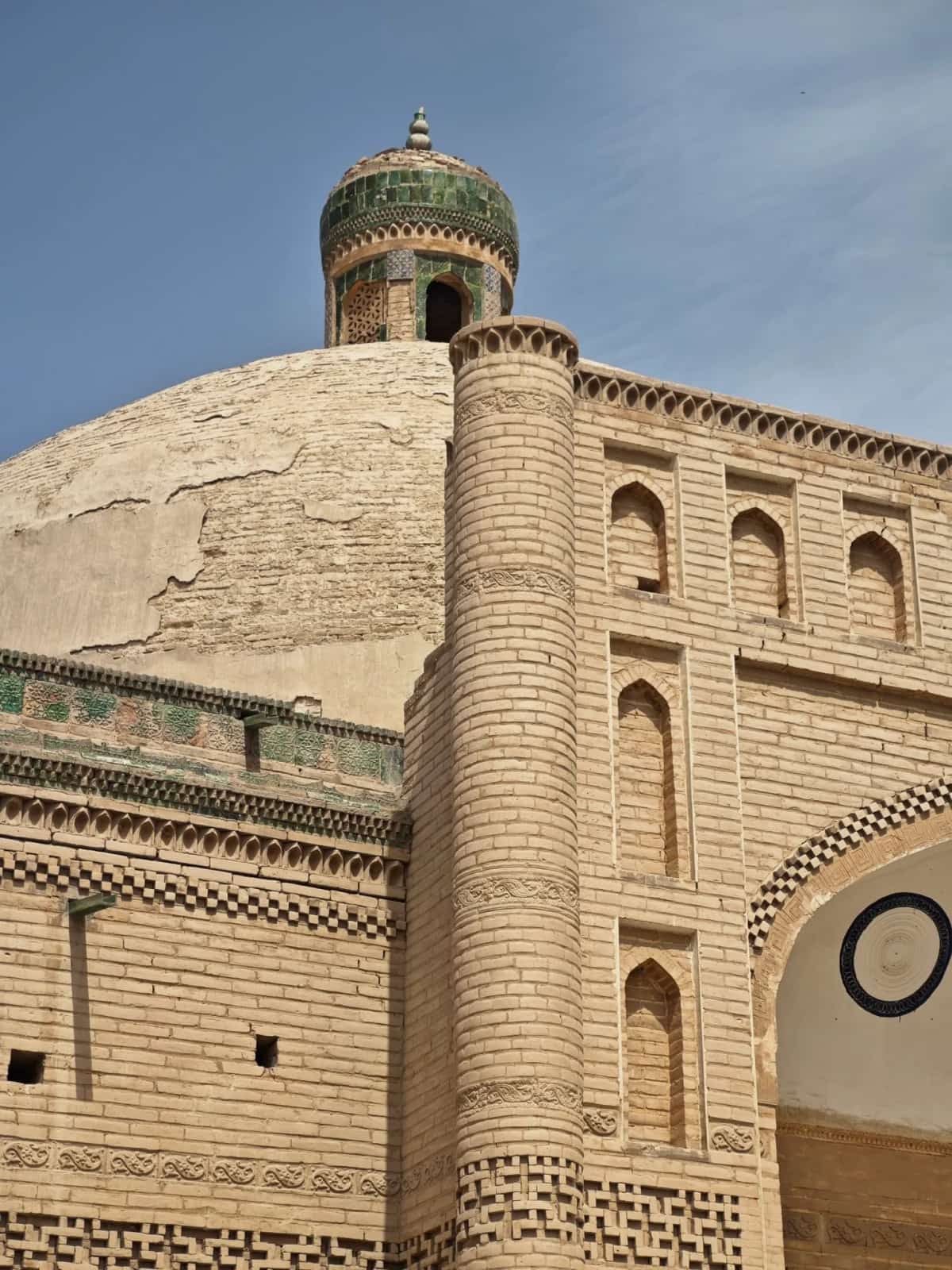 艾比甫·艾洁木麻扎